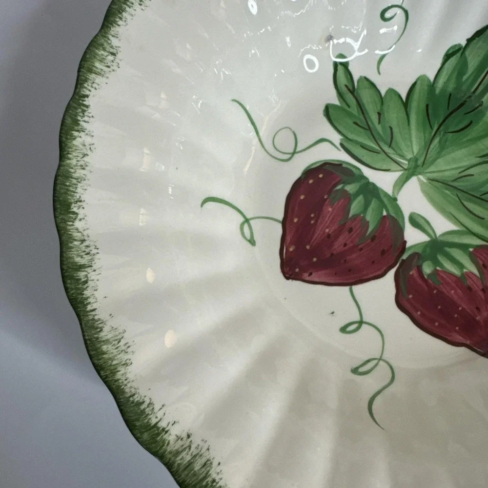 Blue Ridge Southern Pottery Serving Bowl Wild Strawberry‎ Pattern 9.5 inch